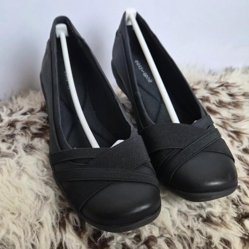 New Easy Spirit Acasia black shoes